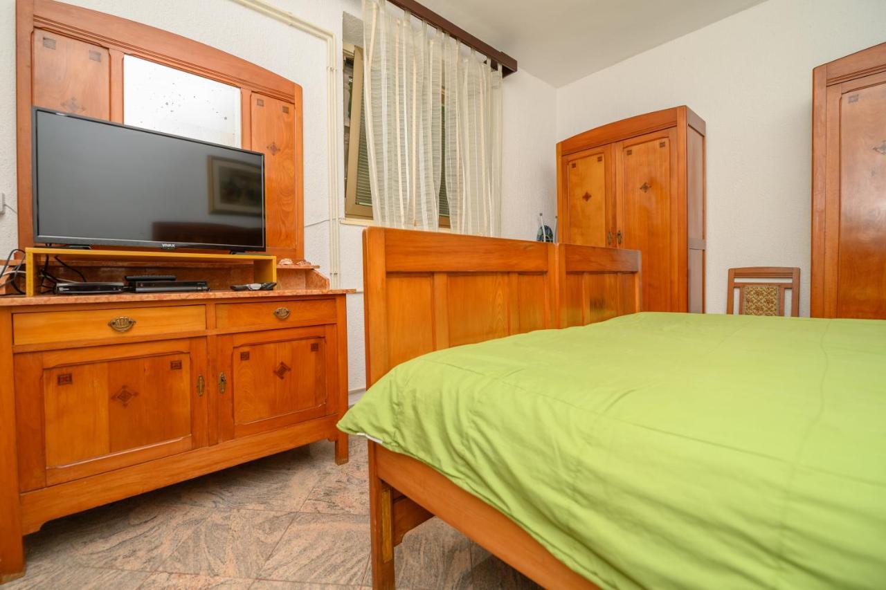 Apartmani Loreta Mali Losinj Luaran gambar
