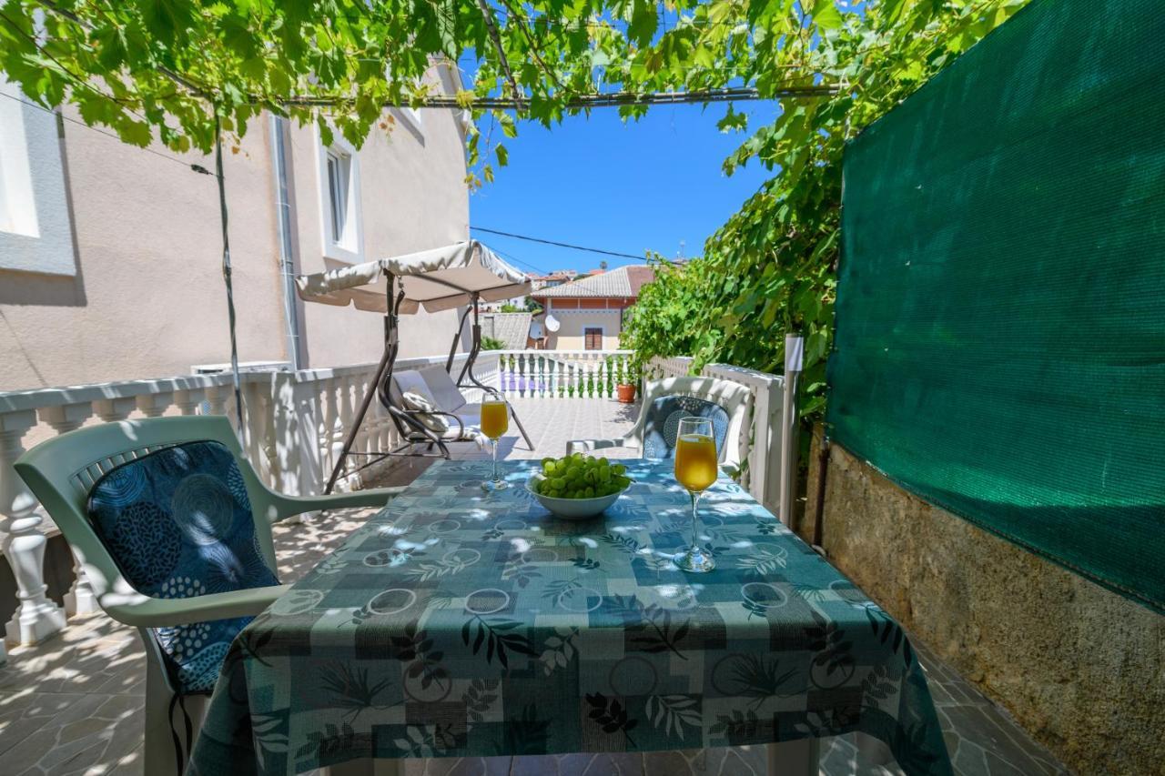 Apartmani Loreta Mali Losinj Luaran gambar