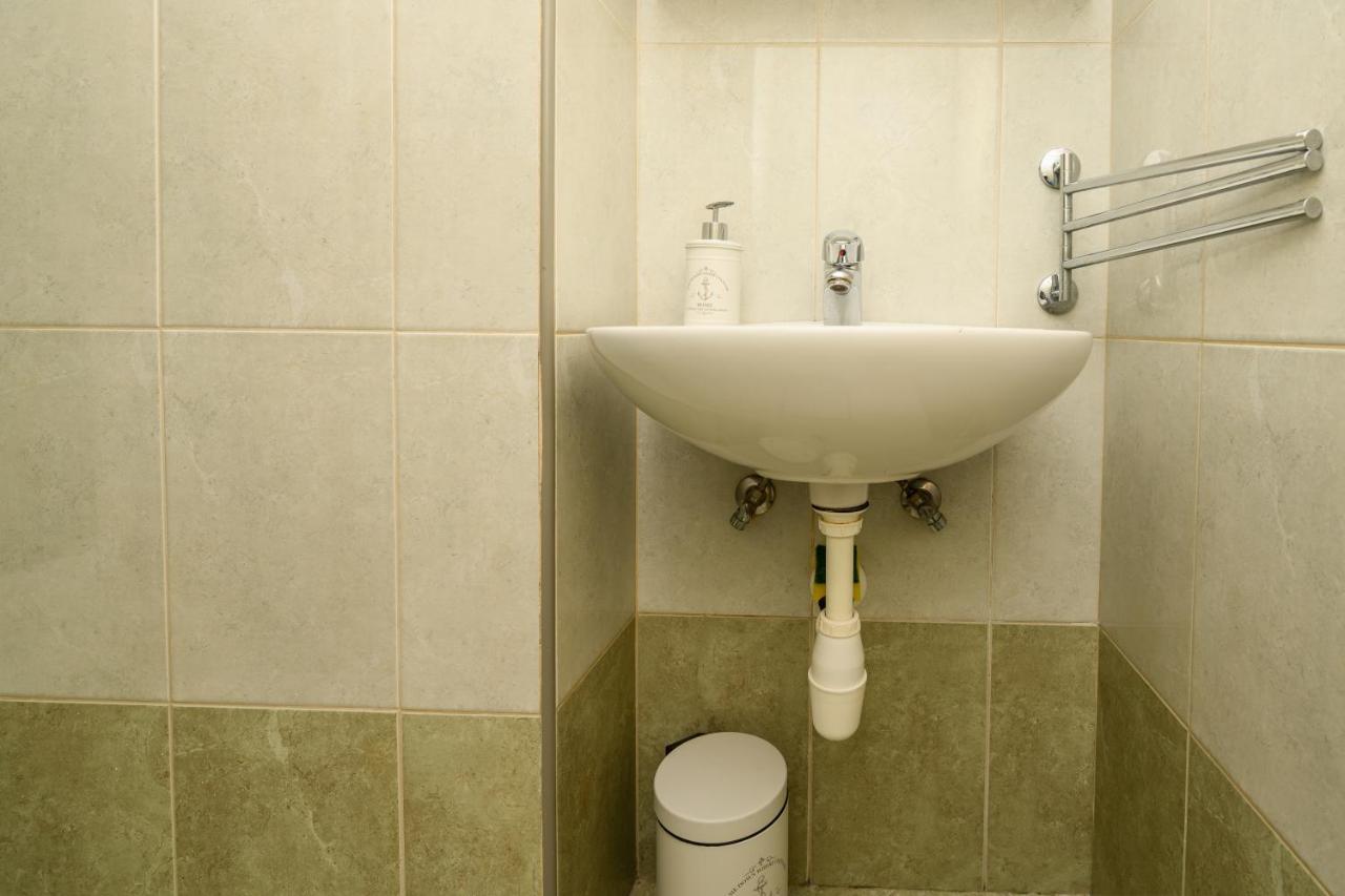 Apartmani Loreta Mali Losinj Luaran gambar