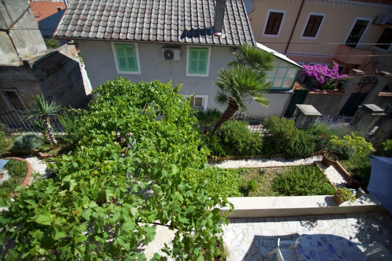 Apartmani Loreta Mali Losinj Luaran gambar
