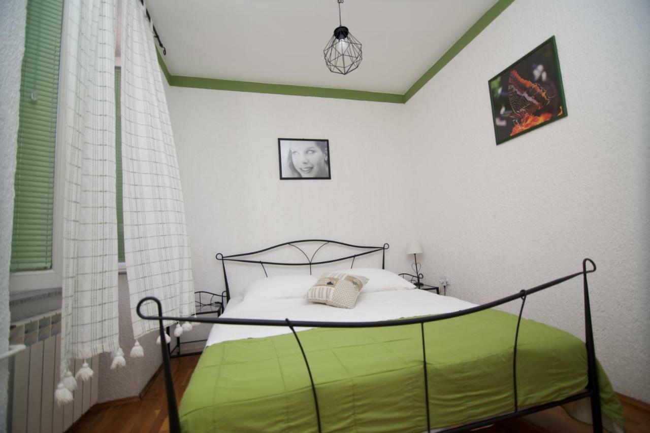 Apartmani Loreta Mali Losinj Luaran gambar
