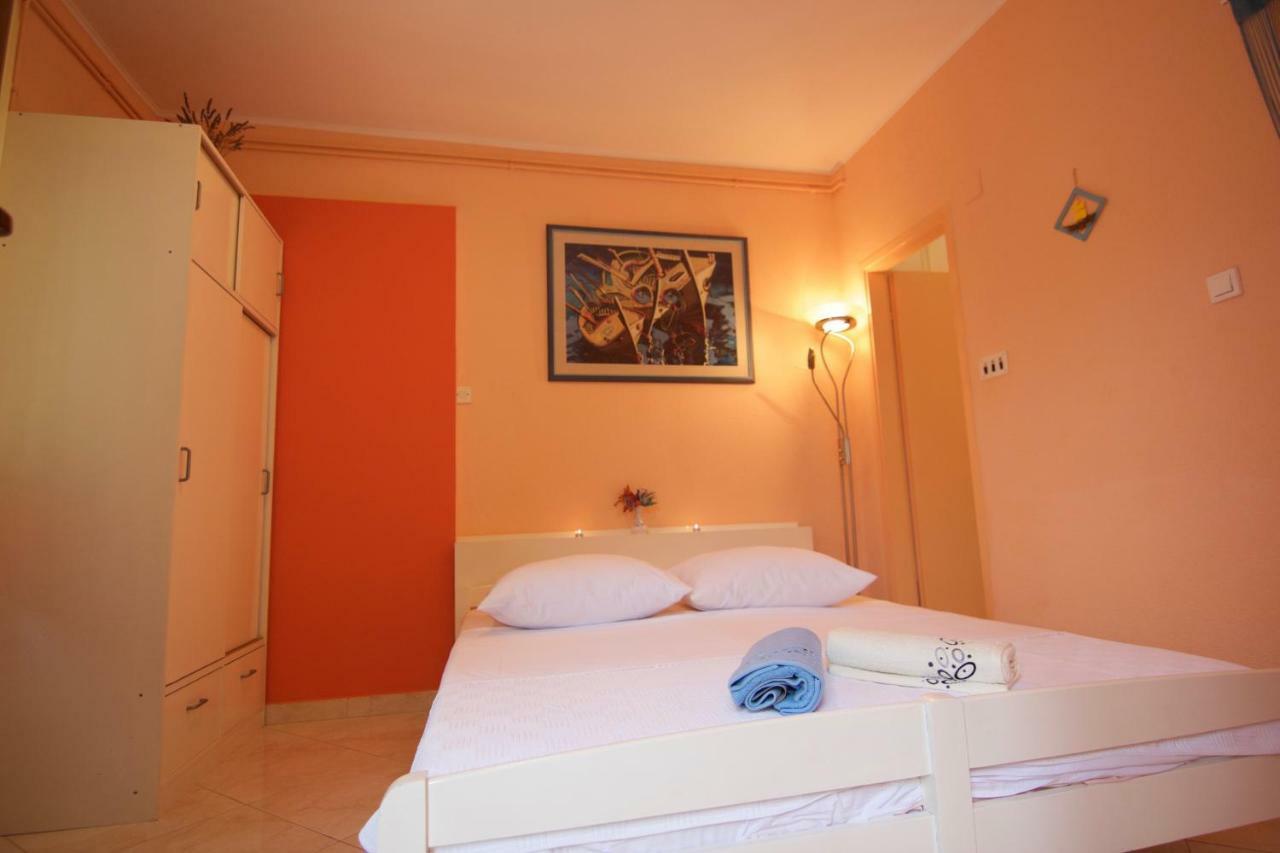 Apartmani Loreta Mali Losinj Luaran gambar
